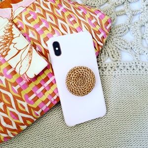 Rattan Phone Grip